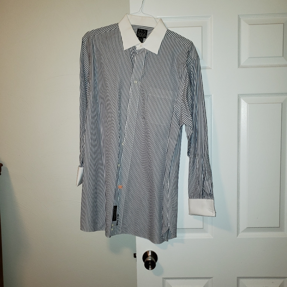 Jos A Bank Signature French cuff dress shirt 17/34